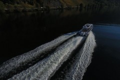 Axopar 37 Sun Top mit Joysticksteuerung